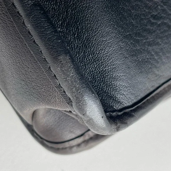 Vintage Coach NYC Lobster Art Slim Leather satchel Handbag 1970’s - Picture 11 of 16